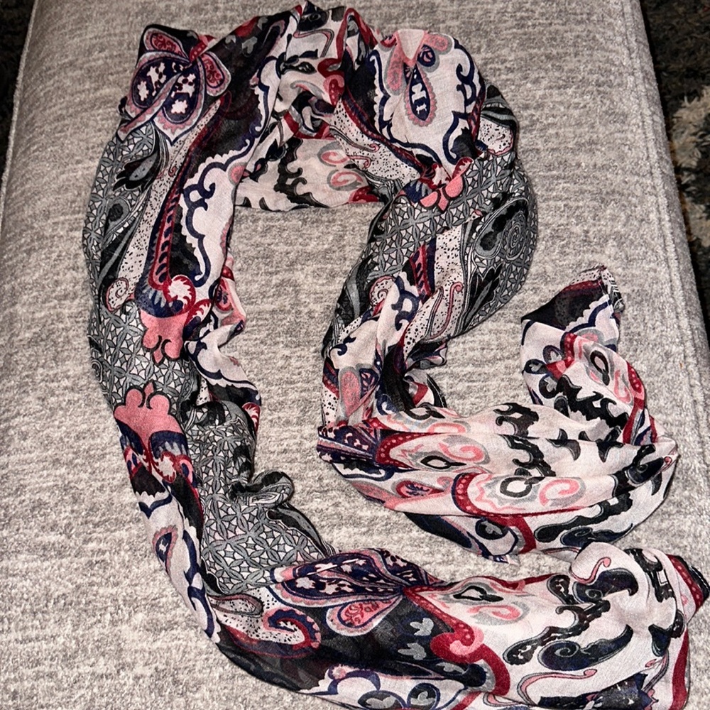 Charlotte Russe Scarf